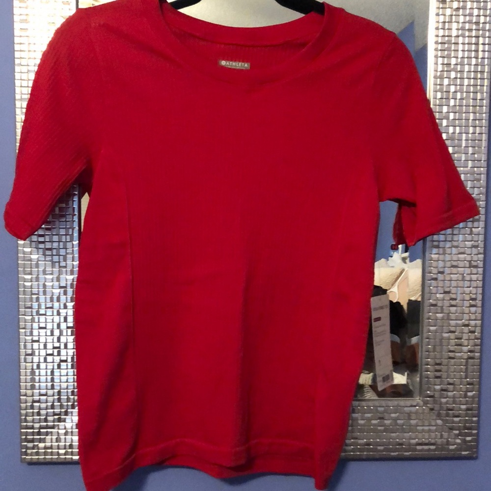 Athleta Renew Ribbed Tee. Red size small